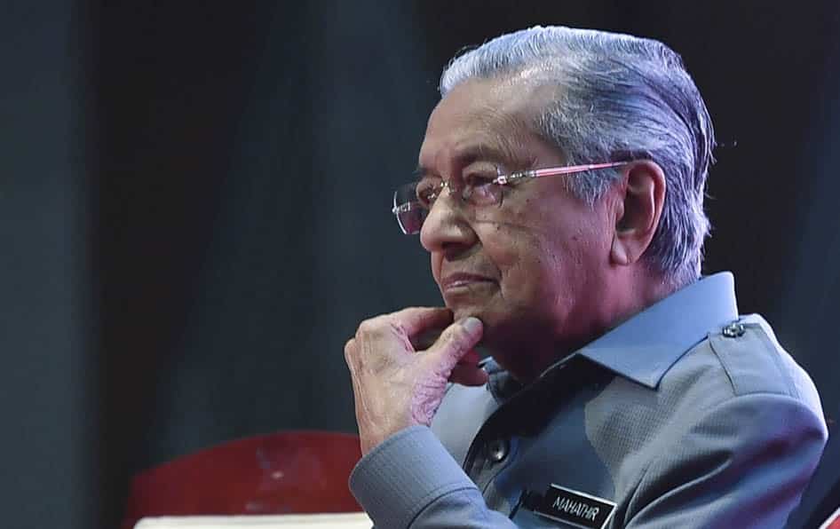 Gempar!! Tun Mahathir dedah rakyat semakin ramai hilang kerja, kebuluran dan tertekan