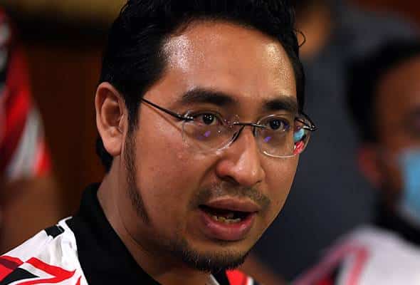 Cetak duit: MCA tempelak cadangan Wan Fayhsal mengarut