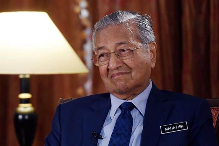 Panas!! Tun M taknak masuk PN kerana 6 penjenayah