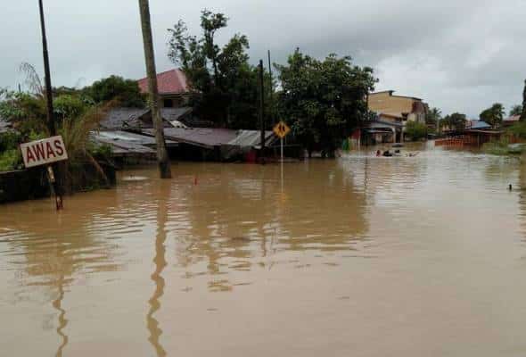 Situasi banjir di Kelantan bertambah buruk Situasi banjir di Kelantan bertambah buruk