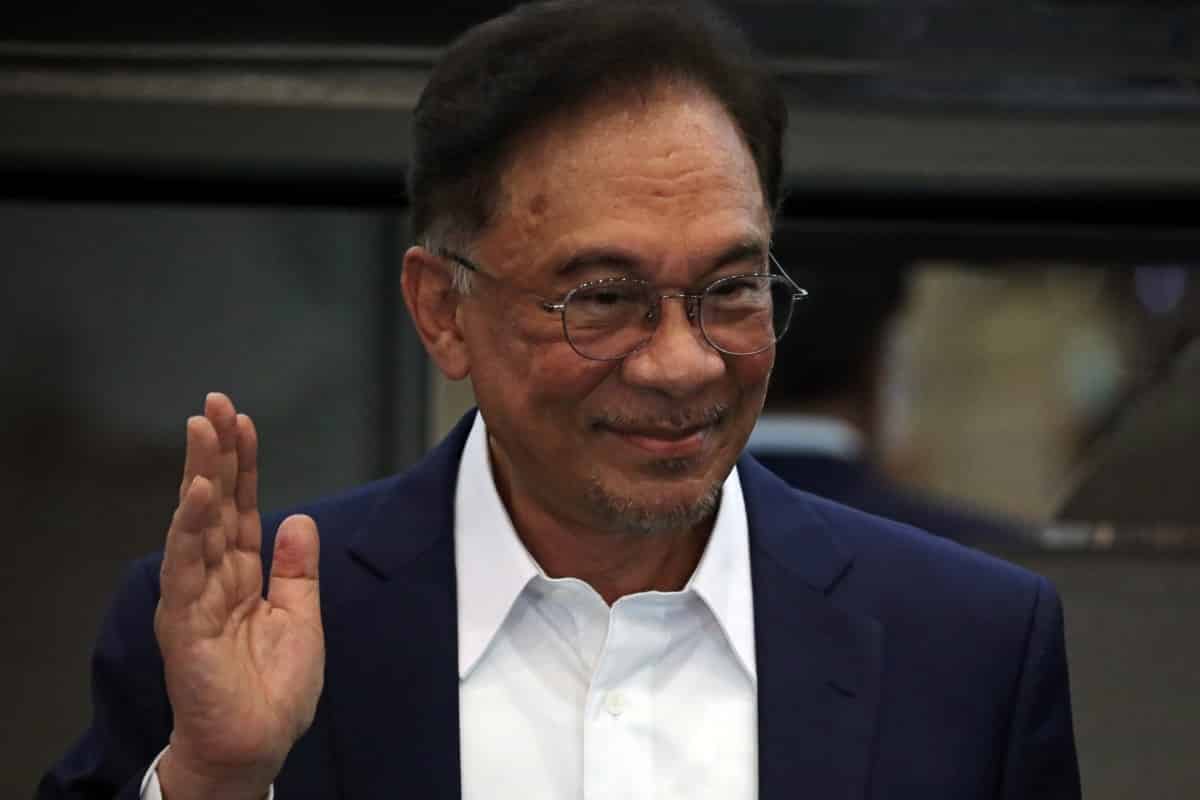 Timbalan Presiden PKR rayu beri kepercayaan kepada Anwar
