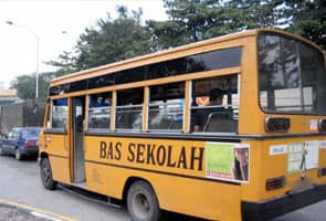 Sedih! 214 pengusaha bas sekolah tutup operasi, jual bas dan van Sedih! 214 pengusaha bas sekolah tutup operasi, jual bas dan van
