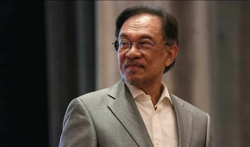 Sidang media tergempar, Anwar buat ‘move’ baru