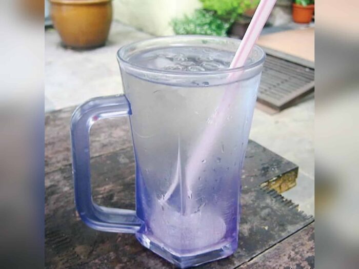 Mengejutkan!!! Harga segelas air kosong di Kelantan cecah lebih RM1