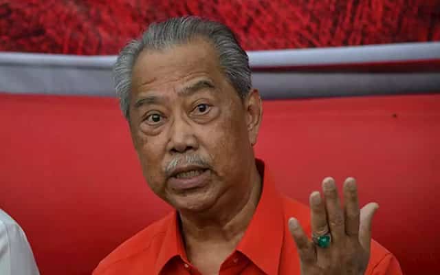 Berang diperbudak-budakkan UMNO, Muhyiddin umum PN akan bertanding 3 penjuru PRN Melaka