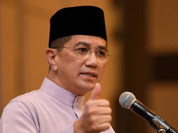 Azmin nasihat rakyat tingkatkan pematuhan SOP sempena Aidilfitri