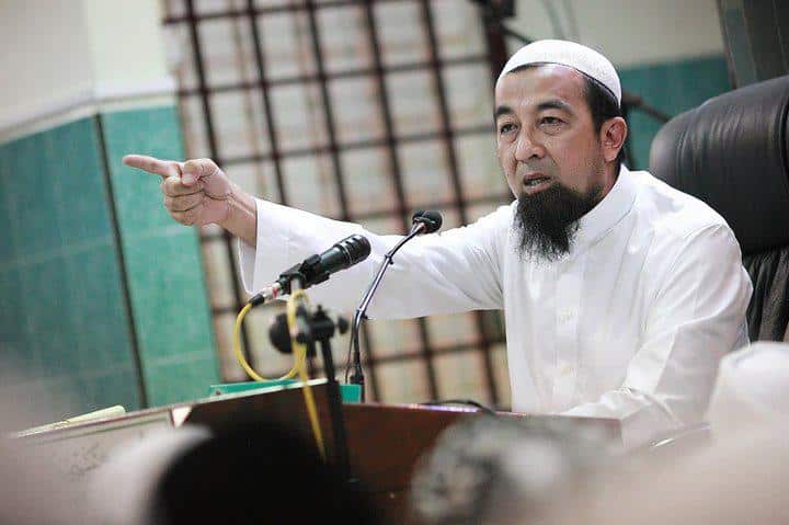 Kuliah Maghrib Khas Ustaz Azhar Idrus di Terengganu dihalang pihak masjid