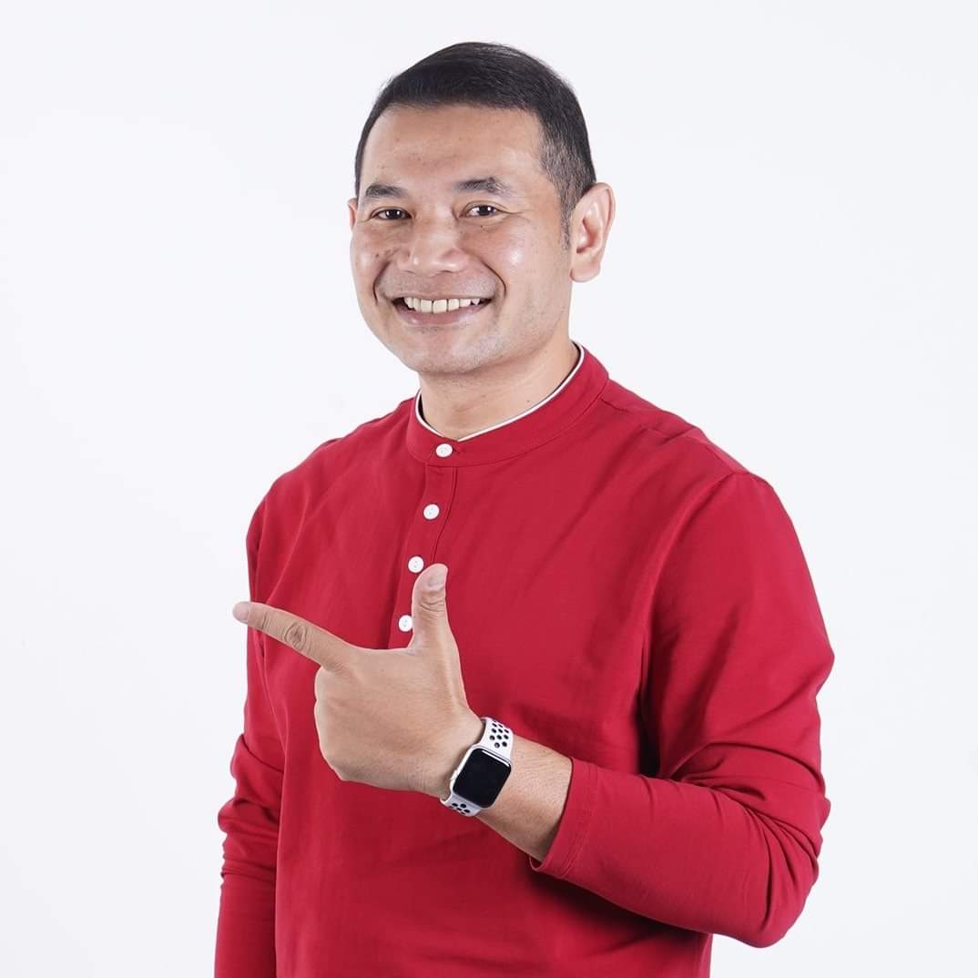 Nafi dihubungi Azmin, Rafizi anggap kerja terdesak J-Kom