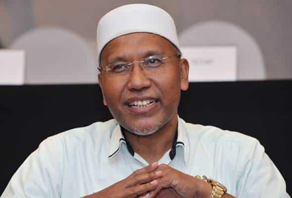 Gagal wakili suara umat Islam Malaysia, desakan minta Idris dipecat makin kuat