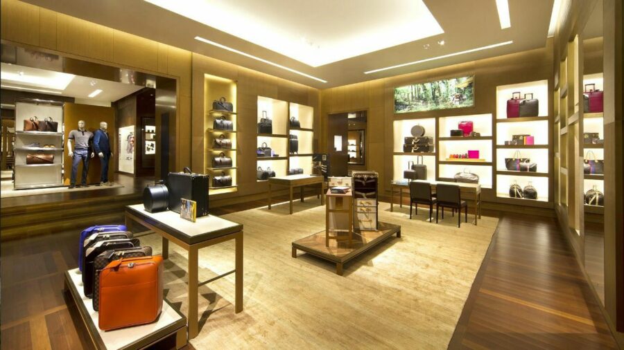 Terkini!!! Menteri pertahan kebenaran operasi butik mewah Louis Vuitton