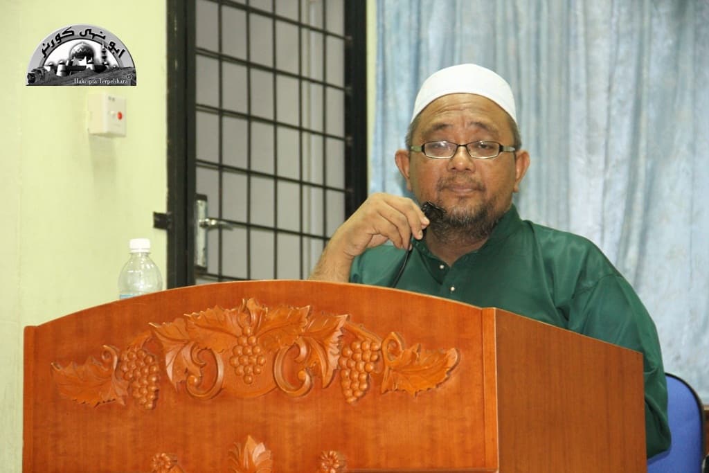 Berita palsu mengenai vaksin Sinovac, doktor bekas calon Pas dihukum RM5000 Berita palsu mengenai vaksin Sinovac, doktor bekas calon Pas dihukum RM5000