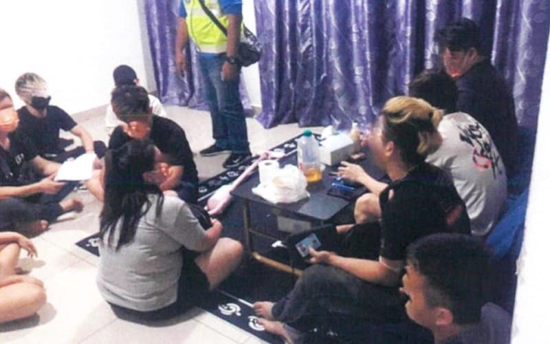 Parti seks liar WeChat tumpas, 11 lelaki 7 wanita ditahan bersama dadah ekstasi