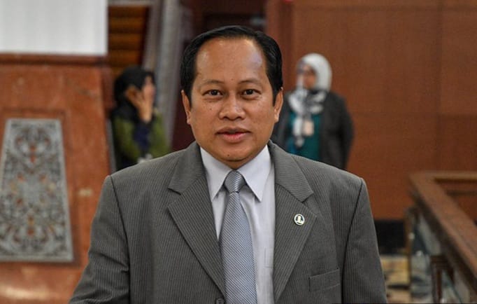 Ahmad Maslan tarik diri dicalonkan Timbalan Speaker