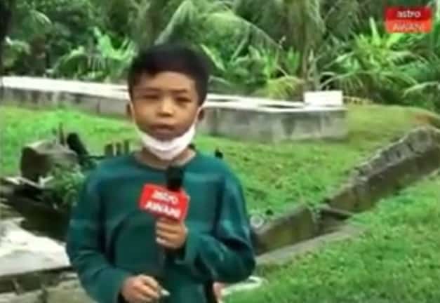 Selepas melaporkan penemuan ular sawa, adik Haziq diberi peluang menjadi wartawan oleh Astro