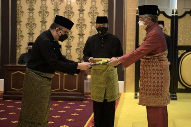 Hakim hukum Najib bersalah kes SRC dinaikkan pangkat