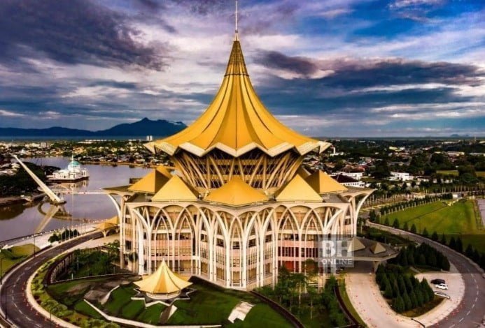 Akhirnya Sarawak bakal miliki Perdana Menterinya sendiri