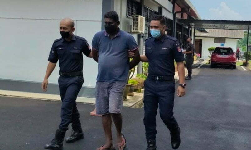 Didenda RM2000 dan penjara 2 bulan gara-gara menepuk ponggong surirumah