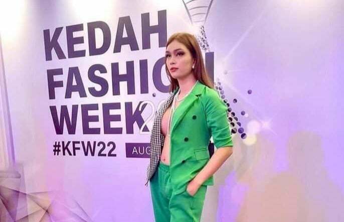 Panas!!! Aksi peraga tetek di khalayak jadi penutup tirai acara Kedah Fashion Week