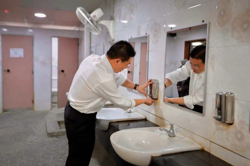 Menteri KPKT mahu PBT pastikan semua tandas awam bersih, menawan dan wangi