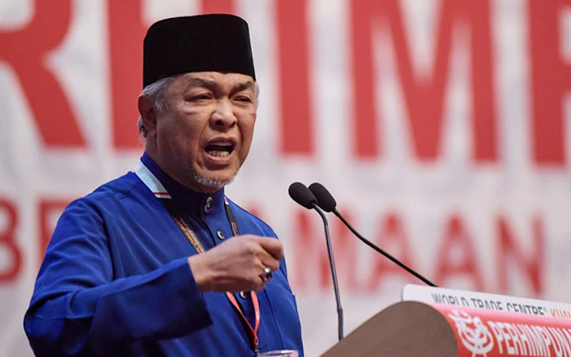 Akhirnya nama 10 pengkhianat UMNO yg tandatangani SD sokong Muhyiddin sebagai PM selepas PRU-15 didedahkan