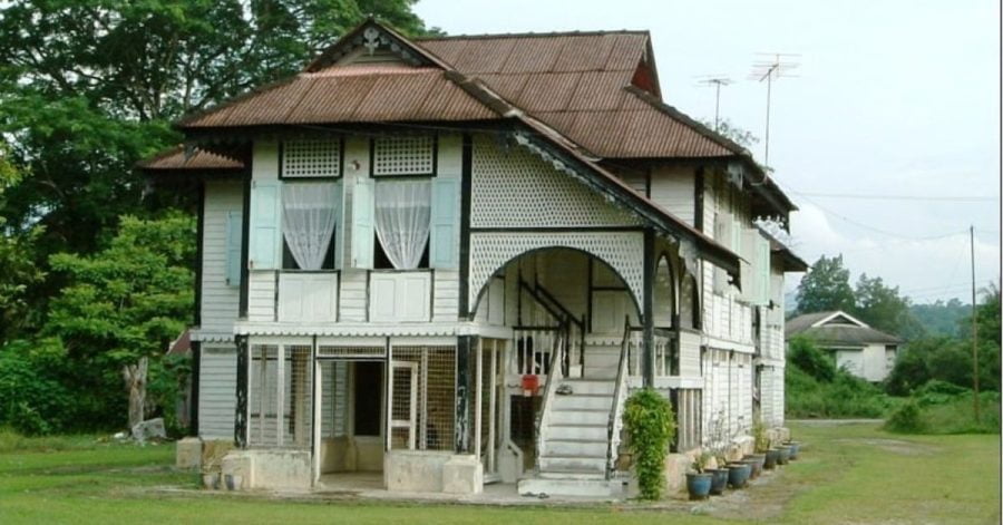 Reka bentuk ‘Anglo Malay’, rumah milik bekas Orang Besar di Perak ini sedia untuk dijual