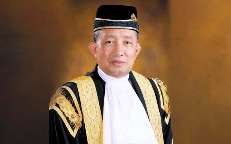 Anwar buat kejutan kekalkan Idrus Harun sebagai Peguam Negara 6 bulan lagi