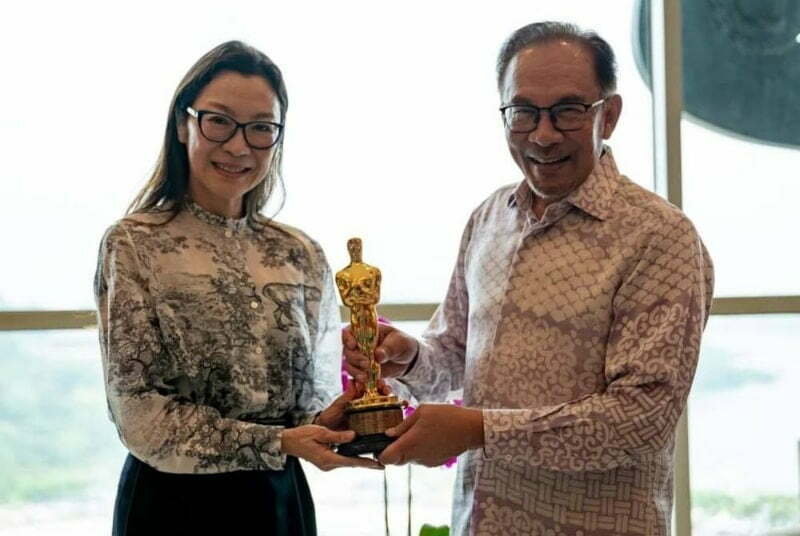 Pemenang anugerah Oscar pertama Asia buat kunjung hormat bertemu PMX