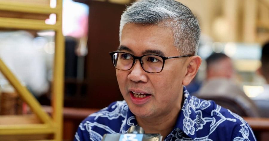 [VIDEO] Ramai cuba ‘ambil kredit’ pelaburan Infineon di Kedah, ini penjelasan Tengku Zafrul yang buat penyokong Sanusi terkedu