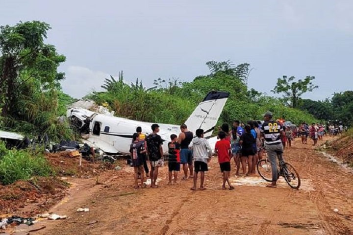 14 maut pesawat terhempas di Brazil