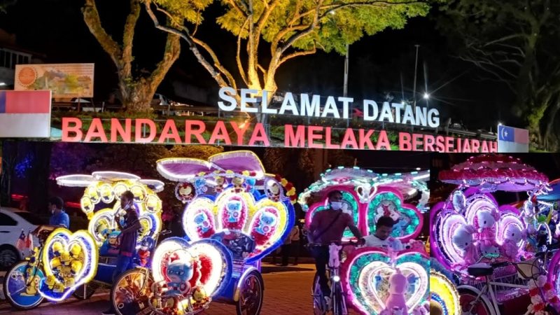 Penarik beca di Melaka diminta tukar alunan lagu dangdut kepada lagu Dongdang Sayang ketika bawa pelancong