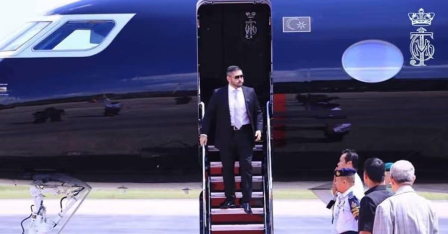 Ramai tak tahu TMJ satu-satunya individu dalam dunia boleh terbang ke Korea Utara bila-bila masa Ramai tak tahu TMJ satu-satunya individu dalam dunia boleh terbang ke Korea Utara bila-bila masa
