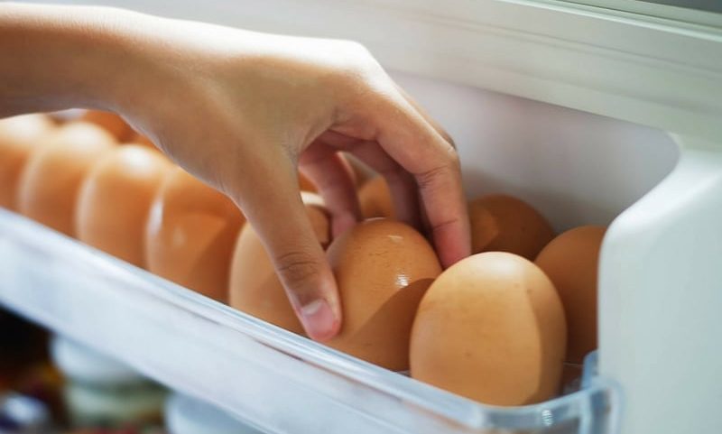 Tak perlu simpan telur dalam peti sejuk, ada sebabnya yang ramai tak tahu