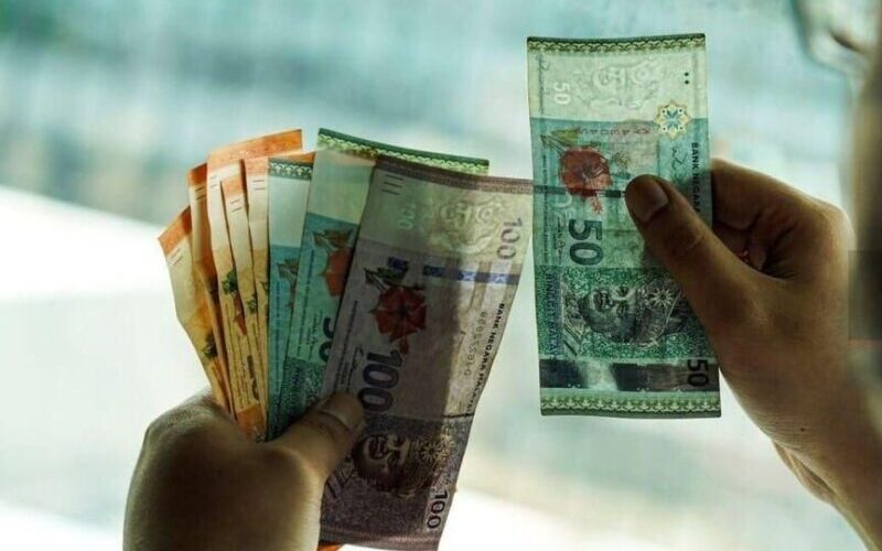 Sebelum ini bakal mentua letak hantaran kahwin RM14k tapi lepas PM umum naik gaji, tiba-tiba naik jadi RM18k