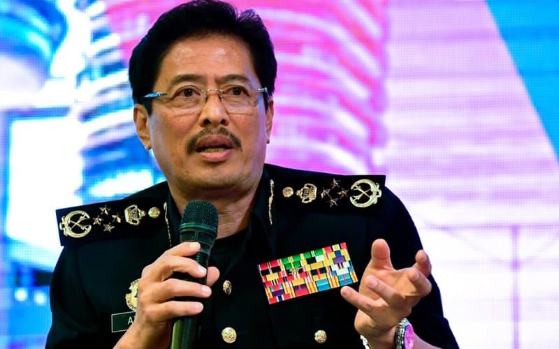 Agong perkenan Azam Baki dilantik semula Ketua Pesuruhjaya SPRM